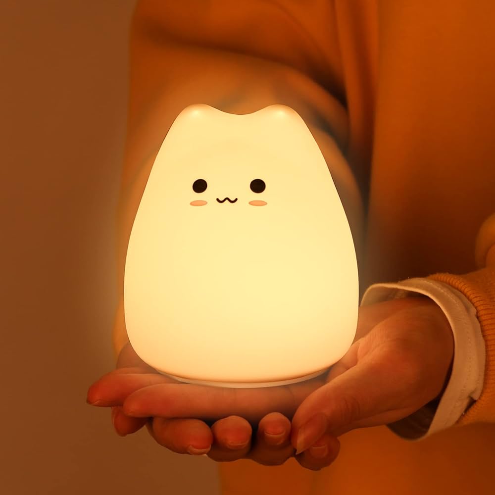 LEDHOLYT Cute Silicone Nursery Pear Lamp